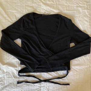 Brandy Melville Long Sleeve Tie Top